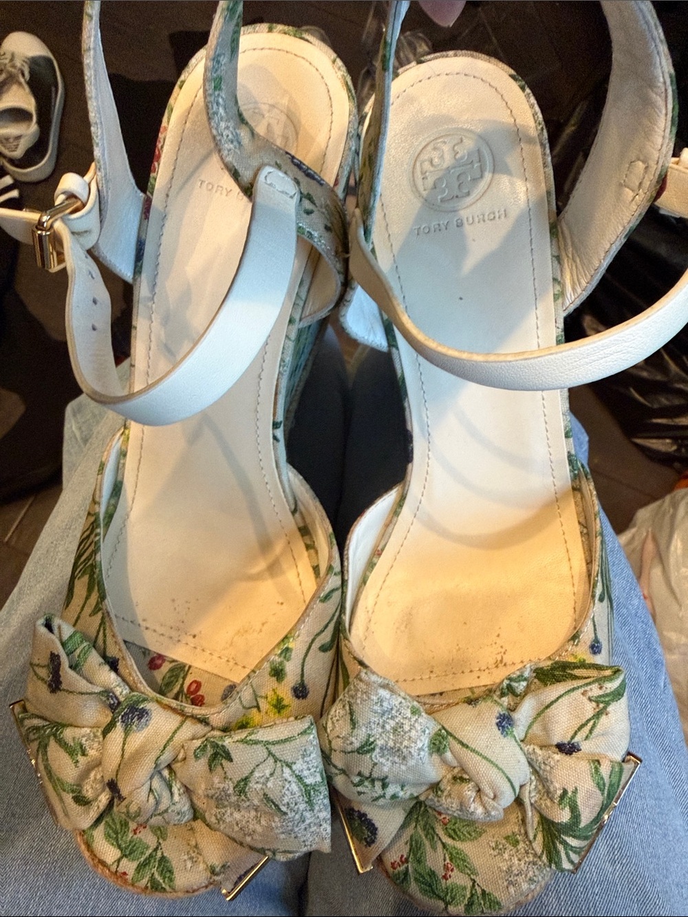 Tory Burch White Floral Bow Wedge Sandals